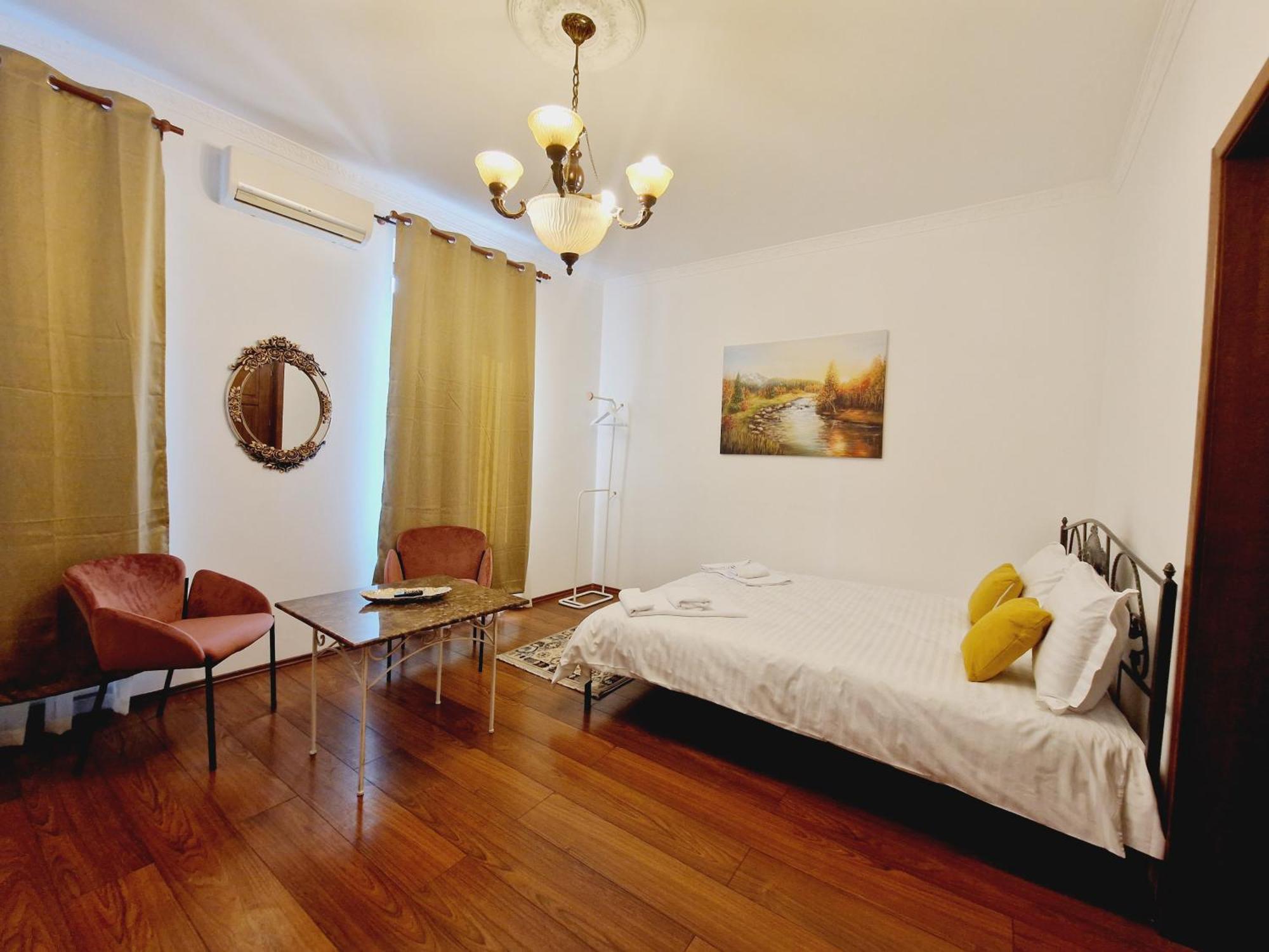 克卢日-纳波卡5* Royal House Near Unirii Square别墅 外观 照片