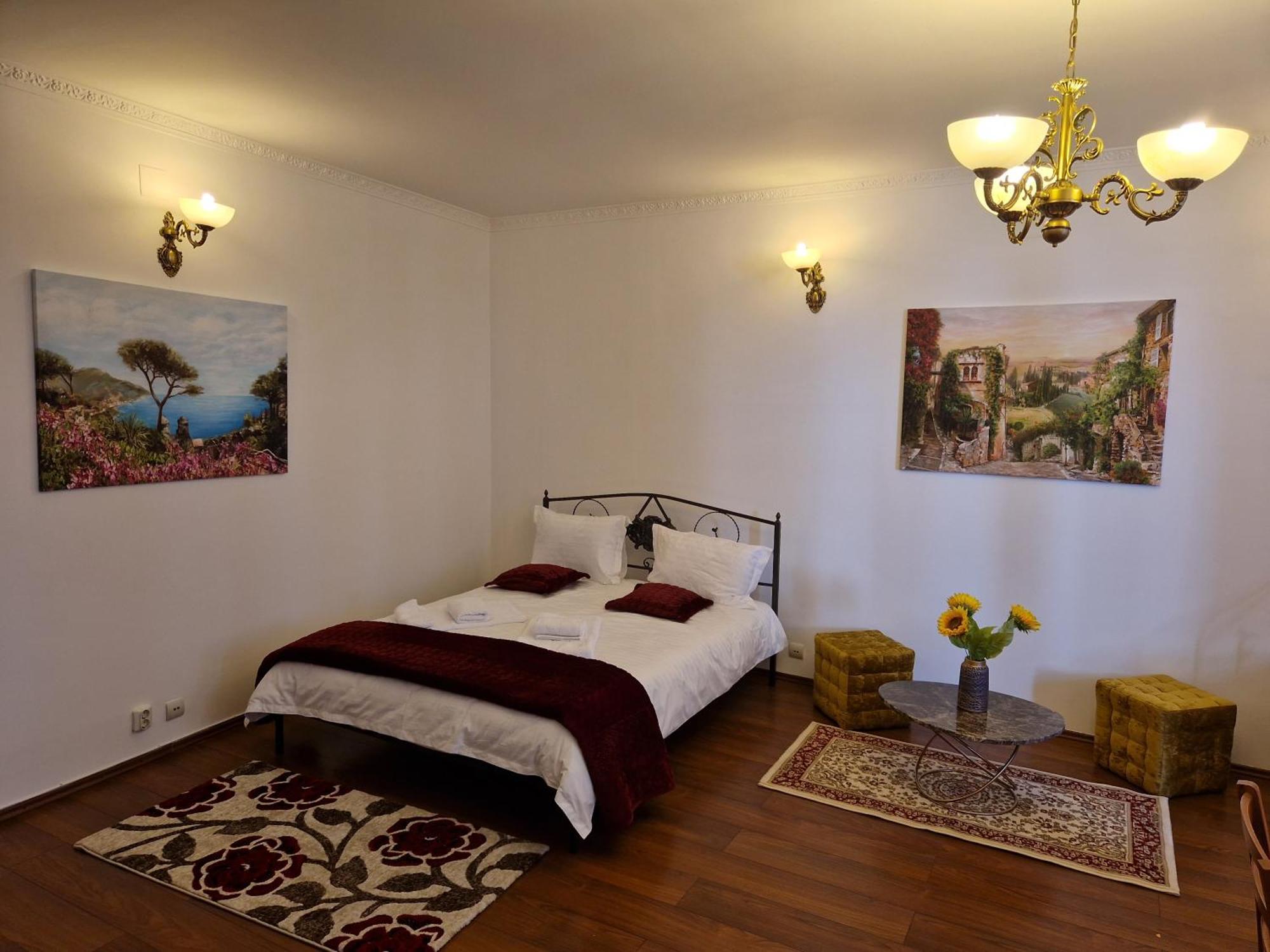 克卢日-纳波卡5* Royal House Near Unirii Square别墅 外观 照片