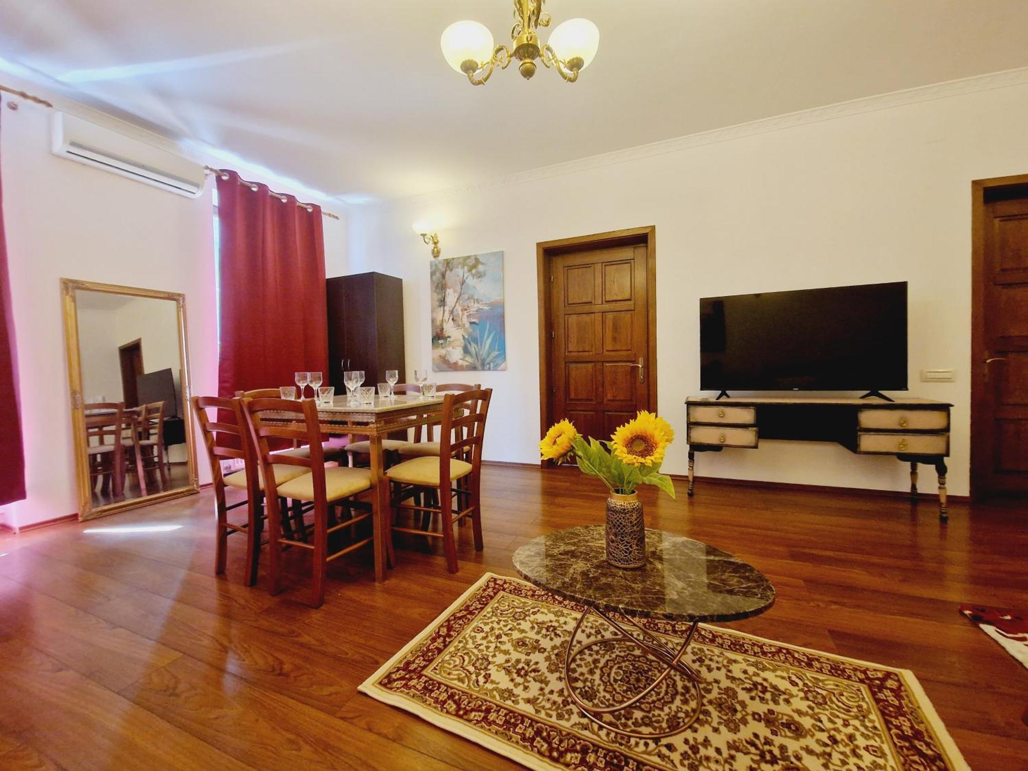 克卢日-纳波卡5* Royal House Near Unirii Square别墅 外观 照片
